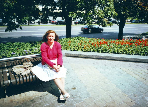 Елена Попова