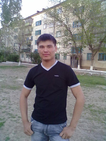 Артур Арманов