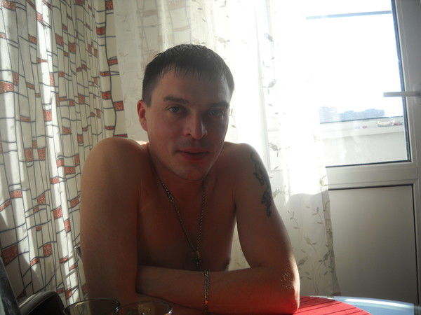 Андрей Новиков