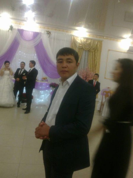 Дамир Мухамбетказиев