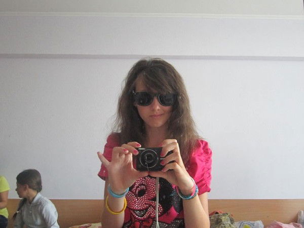 Виkуss..* Однаа Такая..)