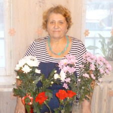 Людмила Безенова