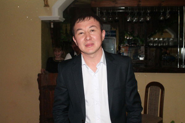 Азамат Дюсекеев