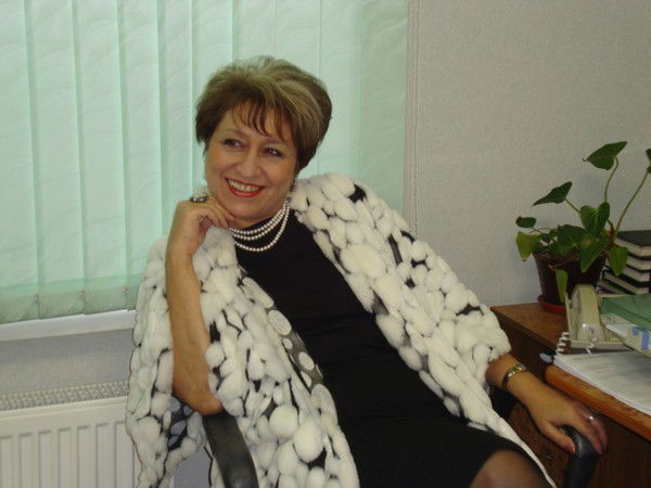 Марина Альменова