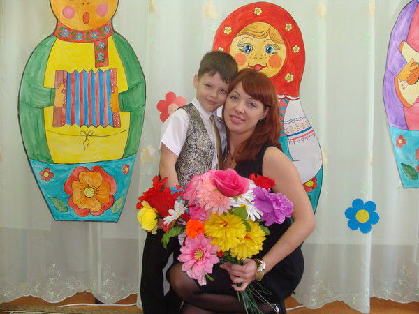 Елена Замиралова