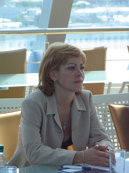 Елена Зверева