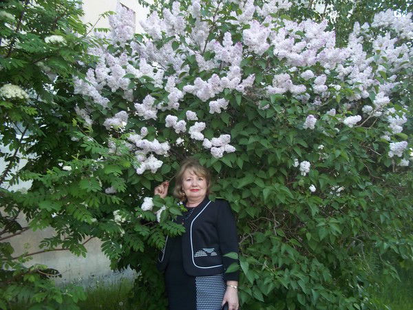 Лариса Рукавишникова