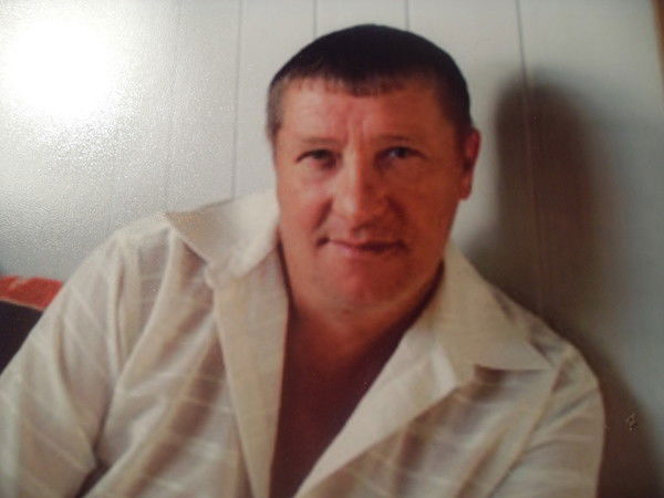 Александр Комаров