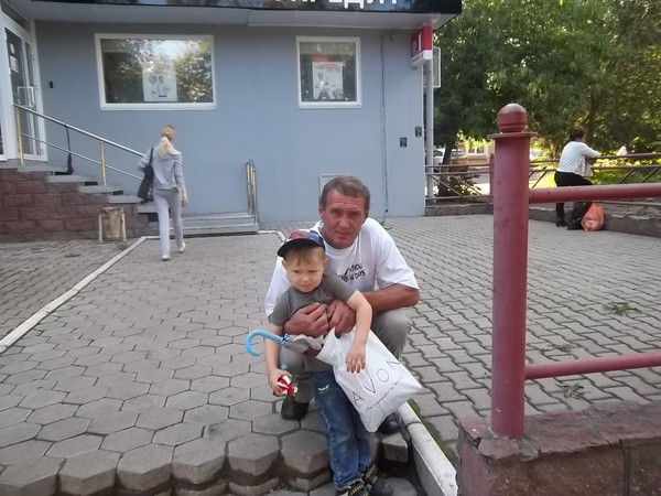 Евгений Мельников