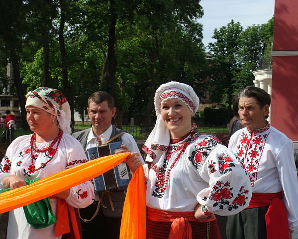 Алла Мельник