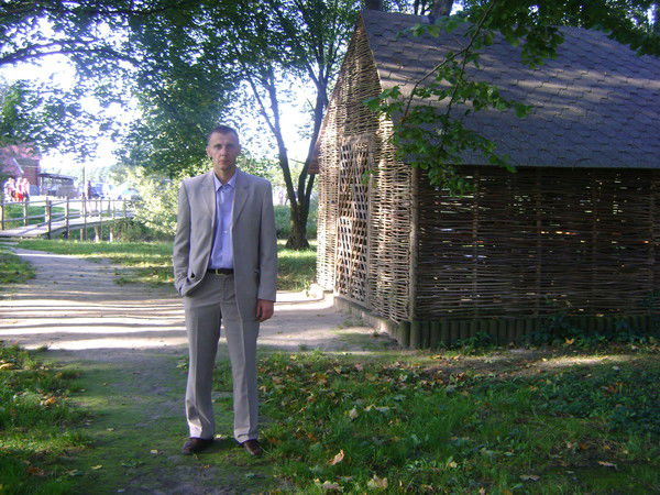 Виктор Грушевскии