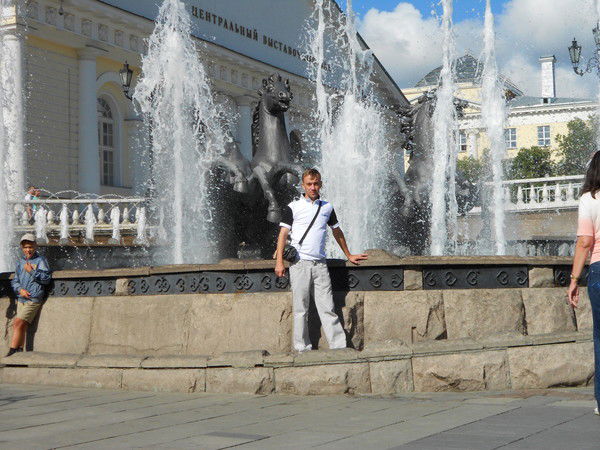 Евгений Костарев