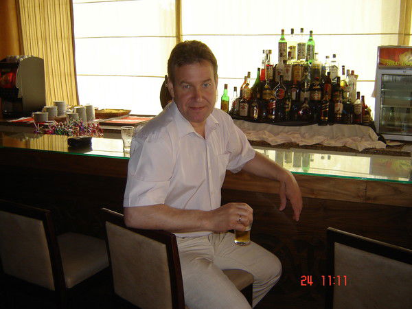 Неизвестно Неизвестно