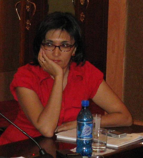 Наргис Азизова