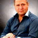 Александр Ефремов