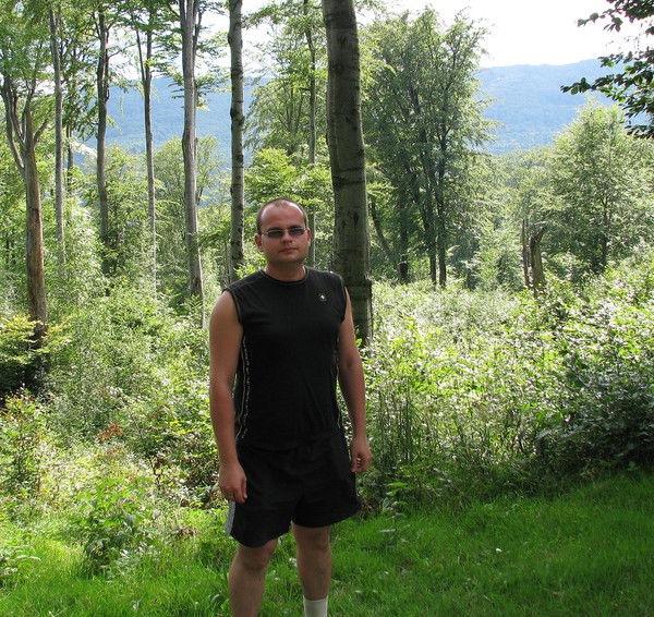 Максим Онистратенко