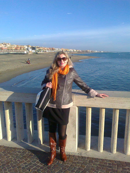 Лариса Репина