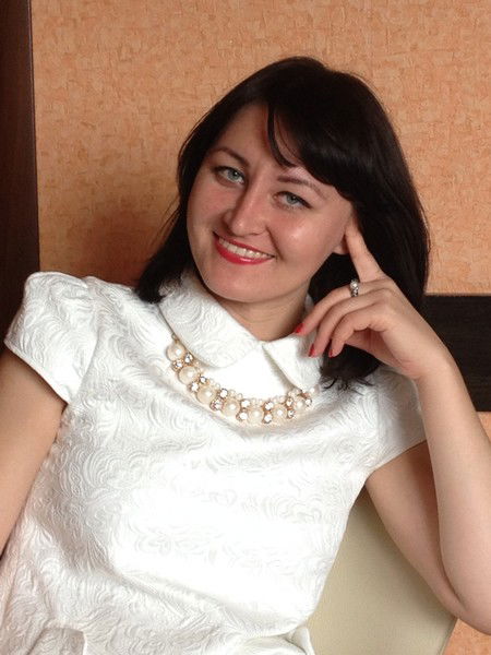 Елена Крестьянинова