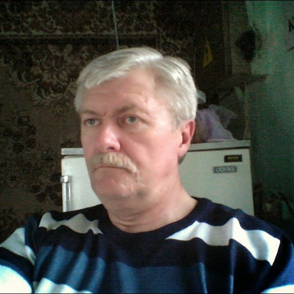 Александр Перов