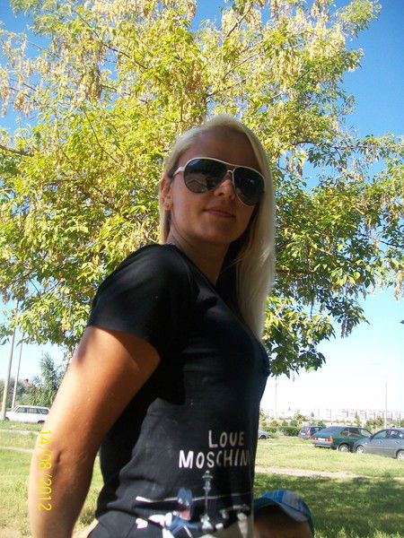 Лена Янковская