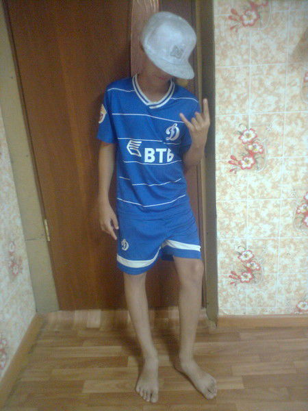 Максим Волков