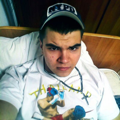 Макс Павшок