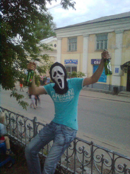 Максим Андреев