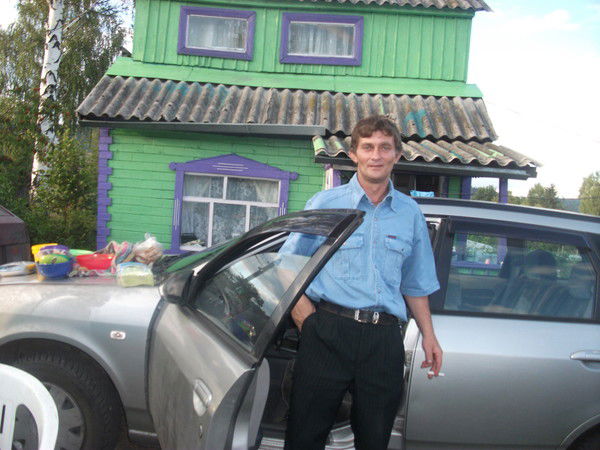 Андрей Годин