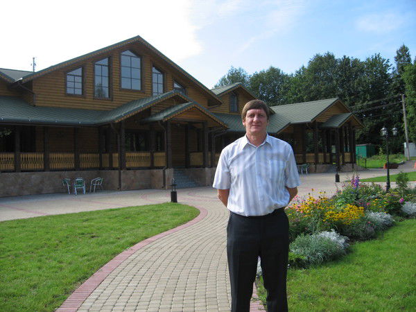 Александр Петров