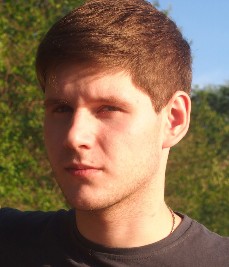 .максимилиан .