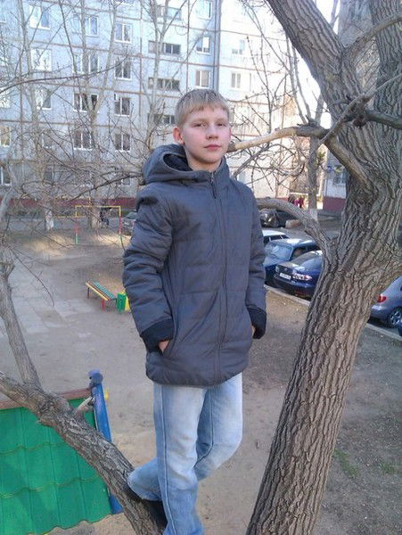 Никита Плакатин