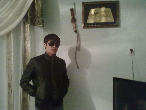 Айдос Логинов