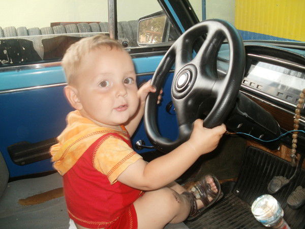 Алексей Волков