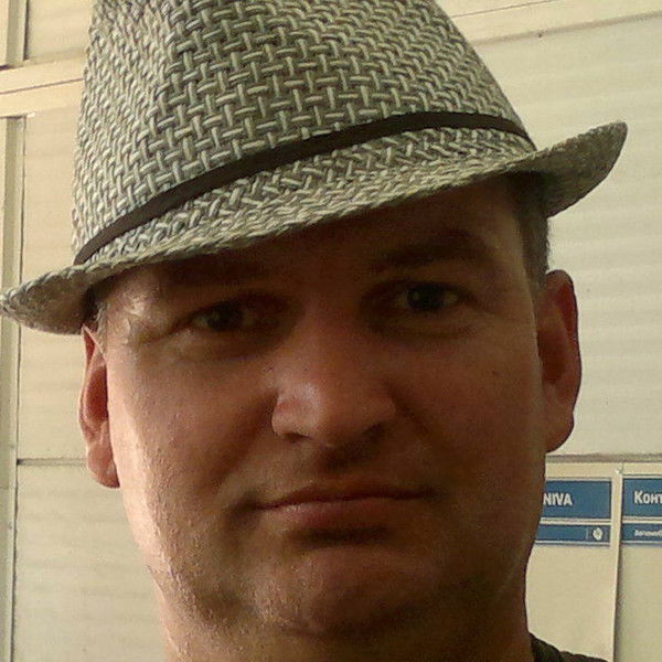 Святослав Потулов