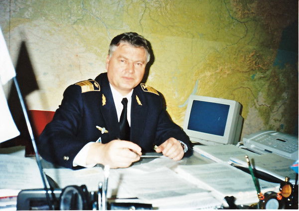 Юрий Карецкий