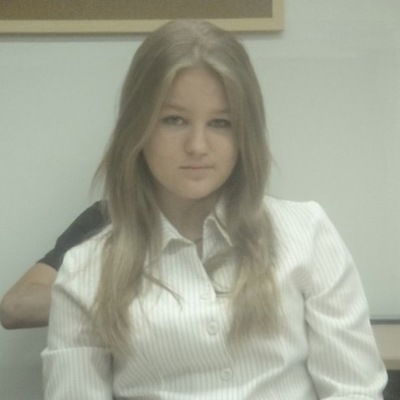 Наташа Волобуева