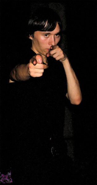 Антон Леонов