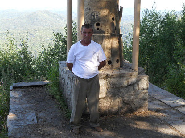 Владислав Кинев