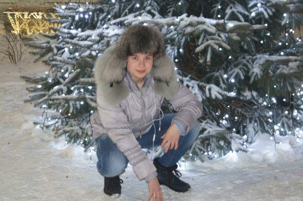 Лена Белякова