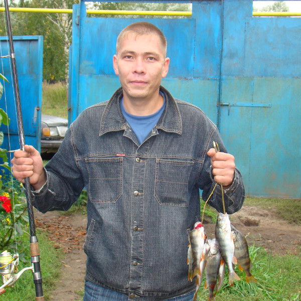 Игорь Николаев