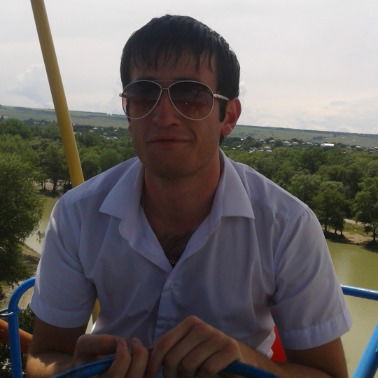 Азамат Эдиев