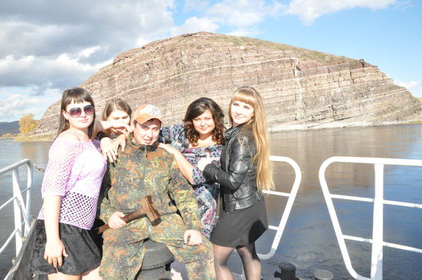 Олег Платонов