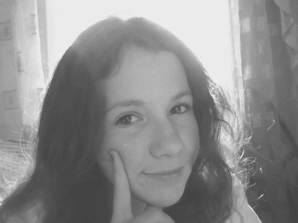 Яна Литвинова