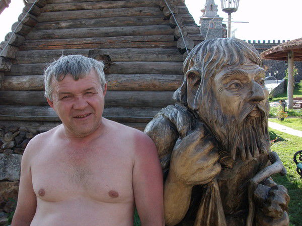 Евгений Петухов