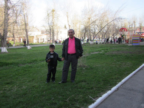 Бек Азретминаш.