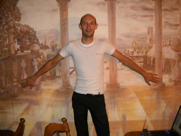 Роман Кочериди