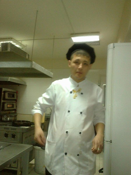 Асхат Белекеев