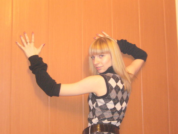 Лена Моховикова