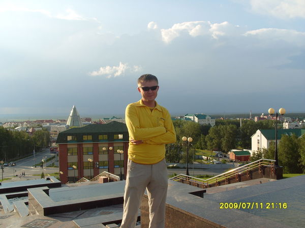 Евгений Резник