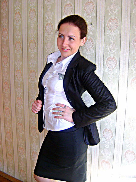 Елена Саина